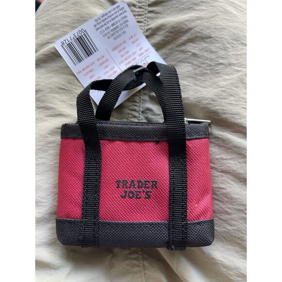 Trader Joe's Micro Tote with Grocery Bag Red with Black - New With Tag - Picture 1 of 2